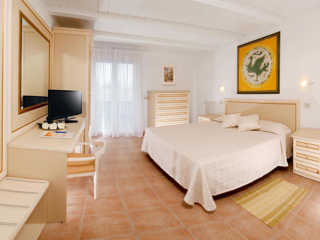 Hotel Pacific Κατόλικα Εξωτερικό φωτογραφία